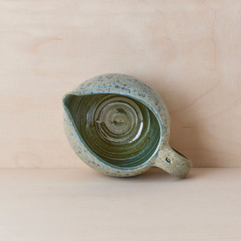 Miniatura: Malé šedomodré džbánky