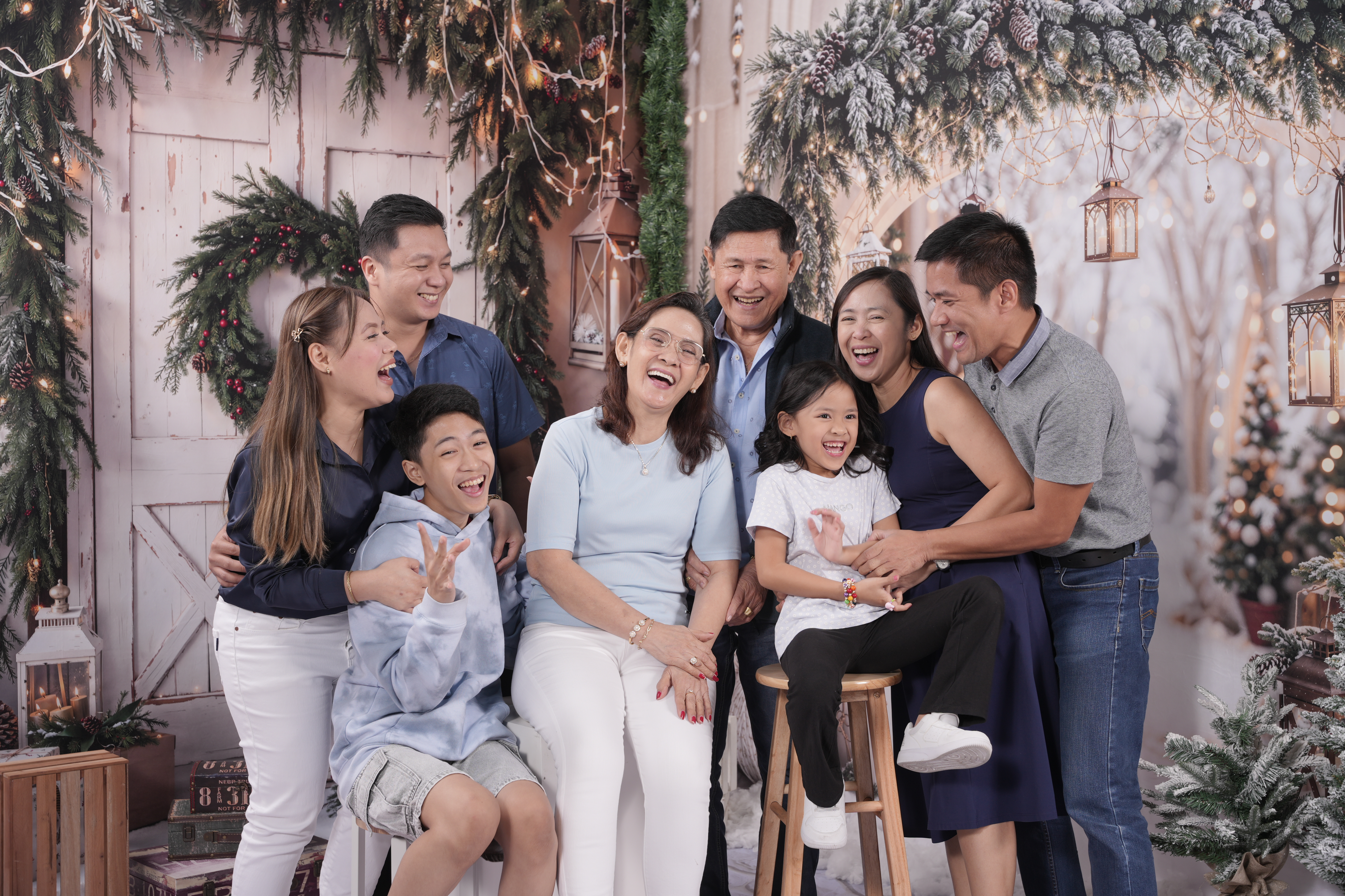 Holiday and Christmas session by SNP Creative Studio