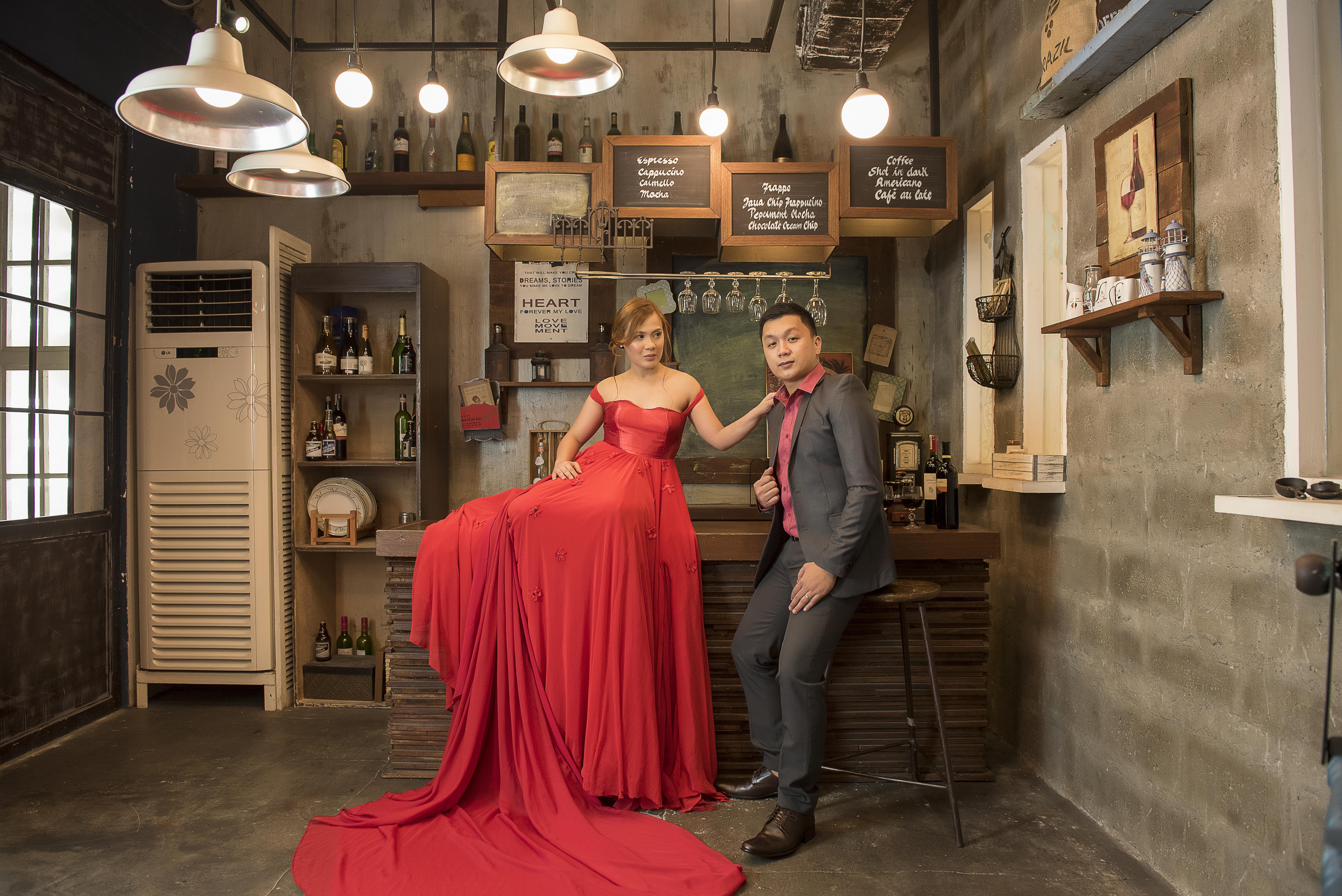 Prenup and engagement photo by SNP Creative Studio