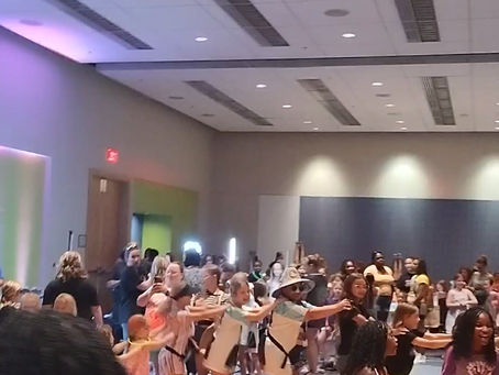 The Ultimate Guide to Choosing the Perfect Event DJ Service