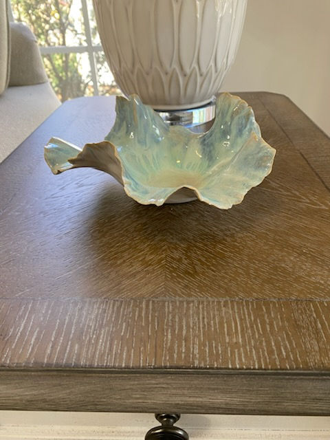 Thumbnail: Decorative Green Ceramic Bowl with Wavy Edges