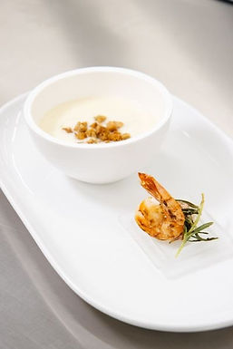 Legierte Spargelsuppe / Garnele
