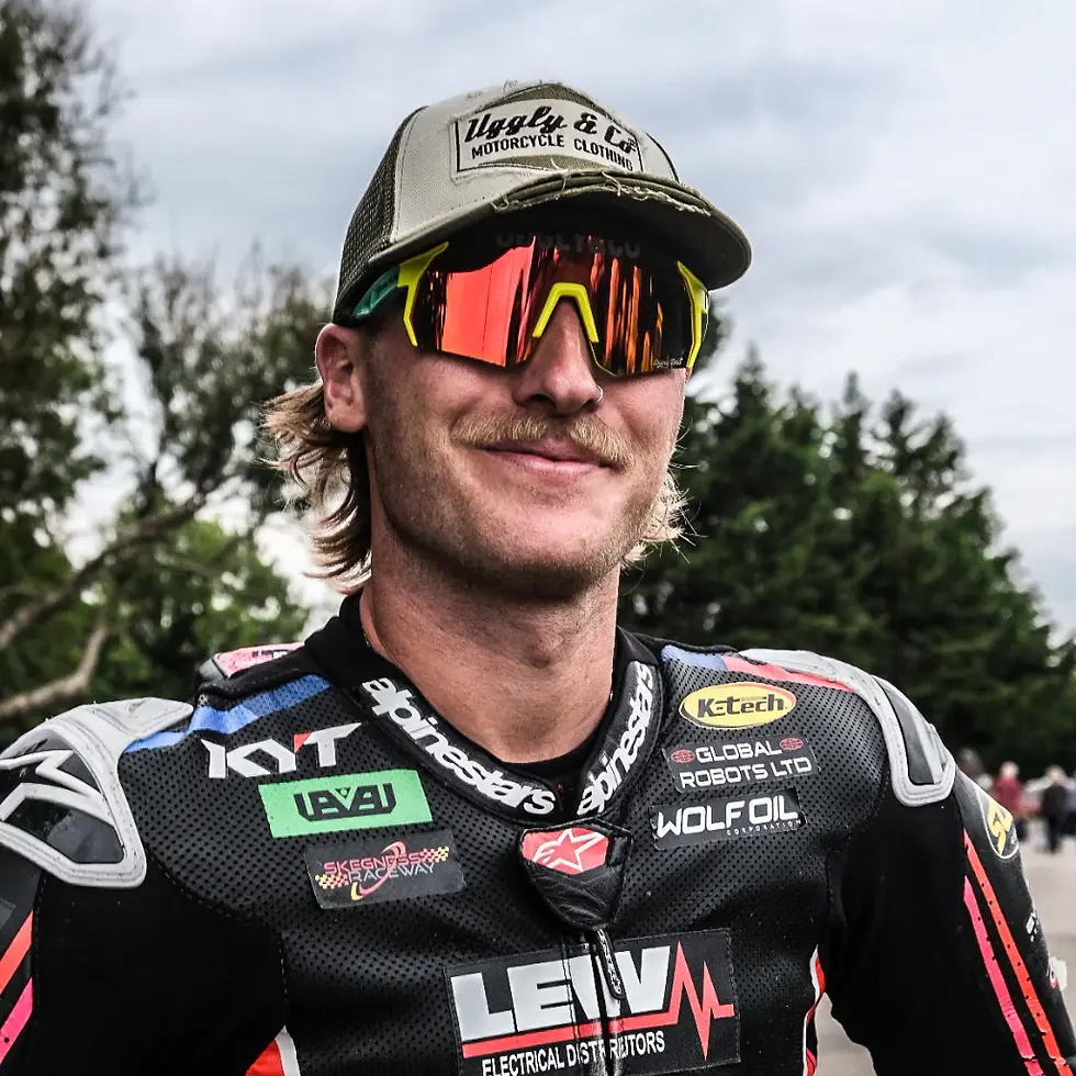 Thumbnail: The Green Diamond Cap