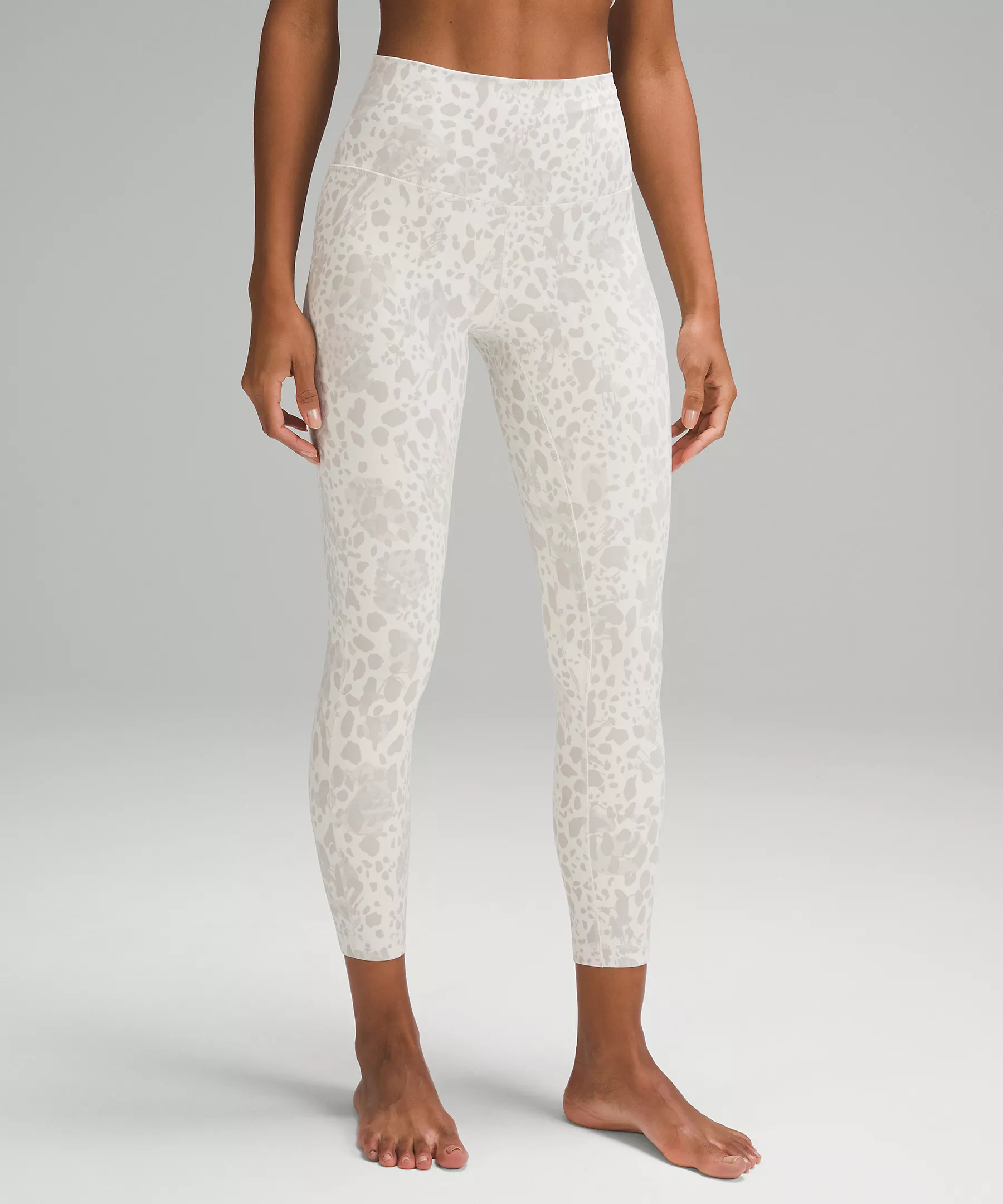 cheetah leggins.webp