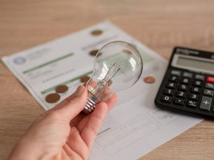 Errores comunes al contratar energía y cómo evitarlos