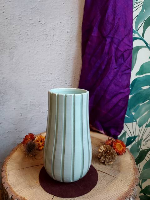 Vase en céramique poterie
Paris 12ᵉ