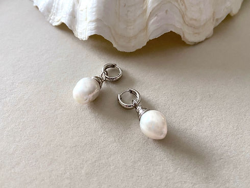 Mother Nacre Earrings