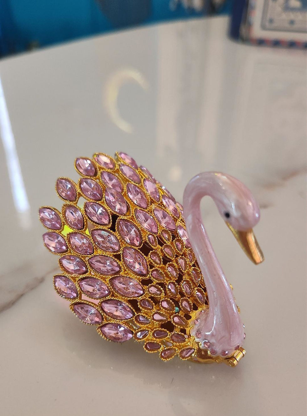 pinkswan_001