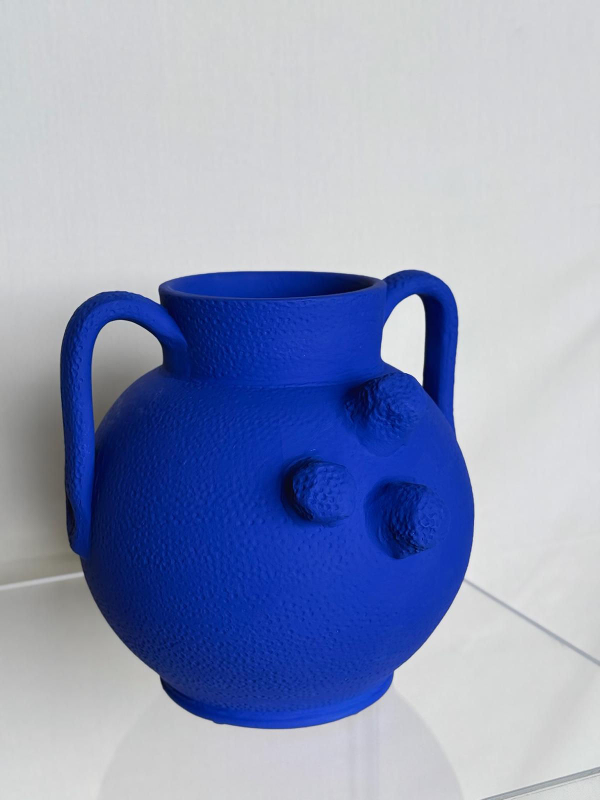 IB x TERRAKOTA Three Dots