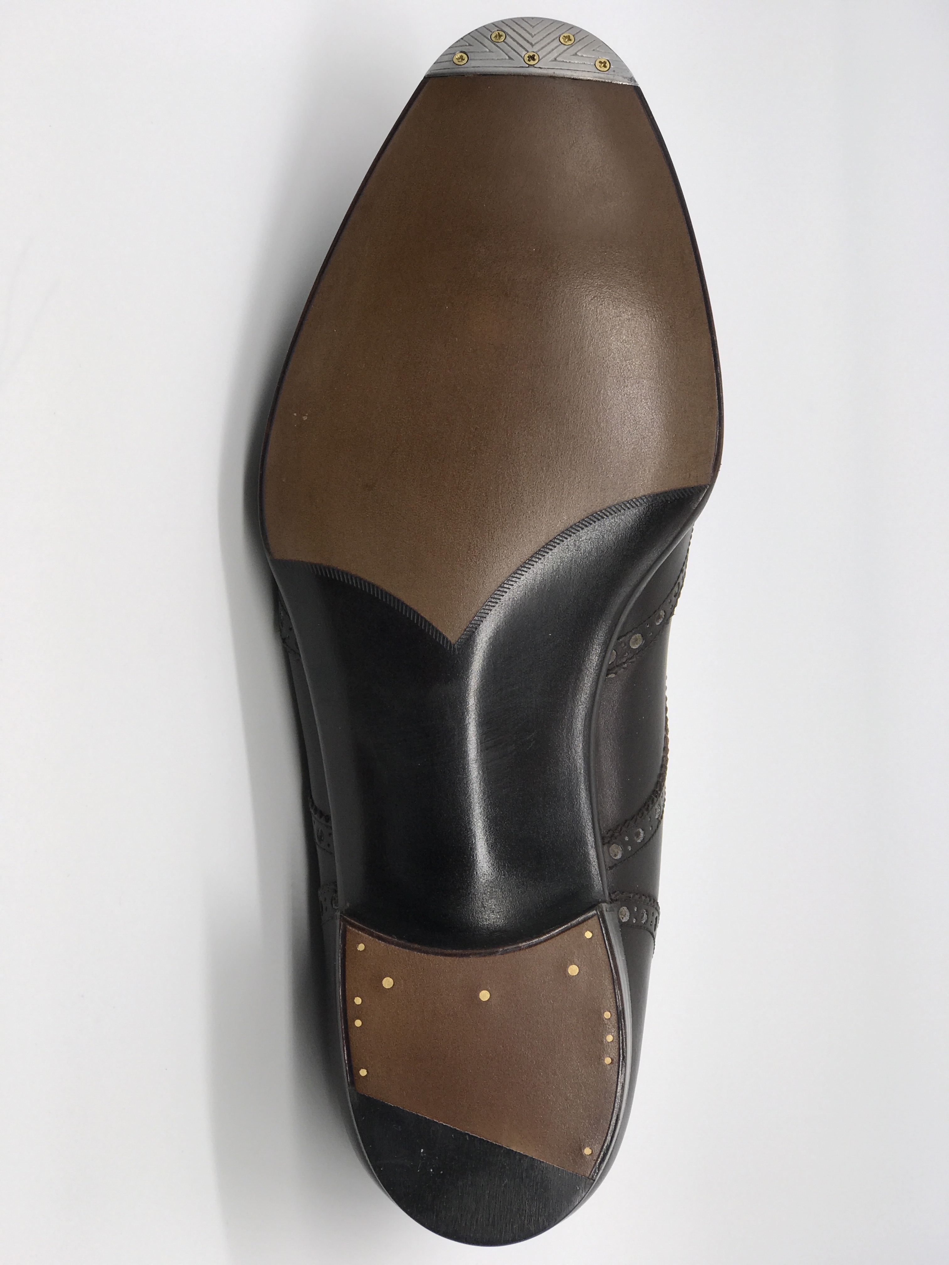 Piched heel