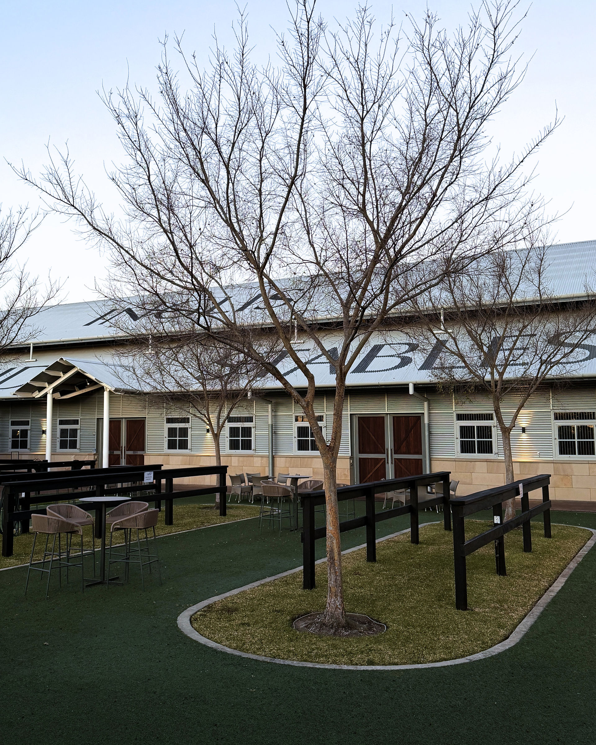 Inglis Riverside Stables, The William Inglis Hotel Warwick Farm