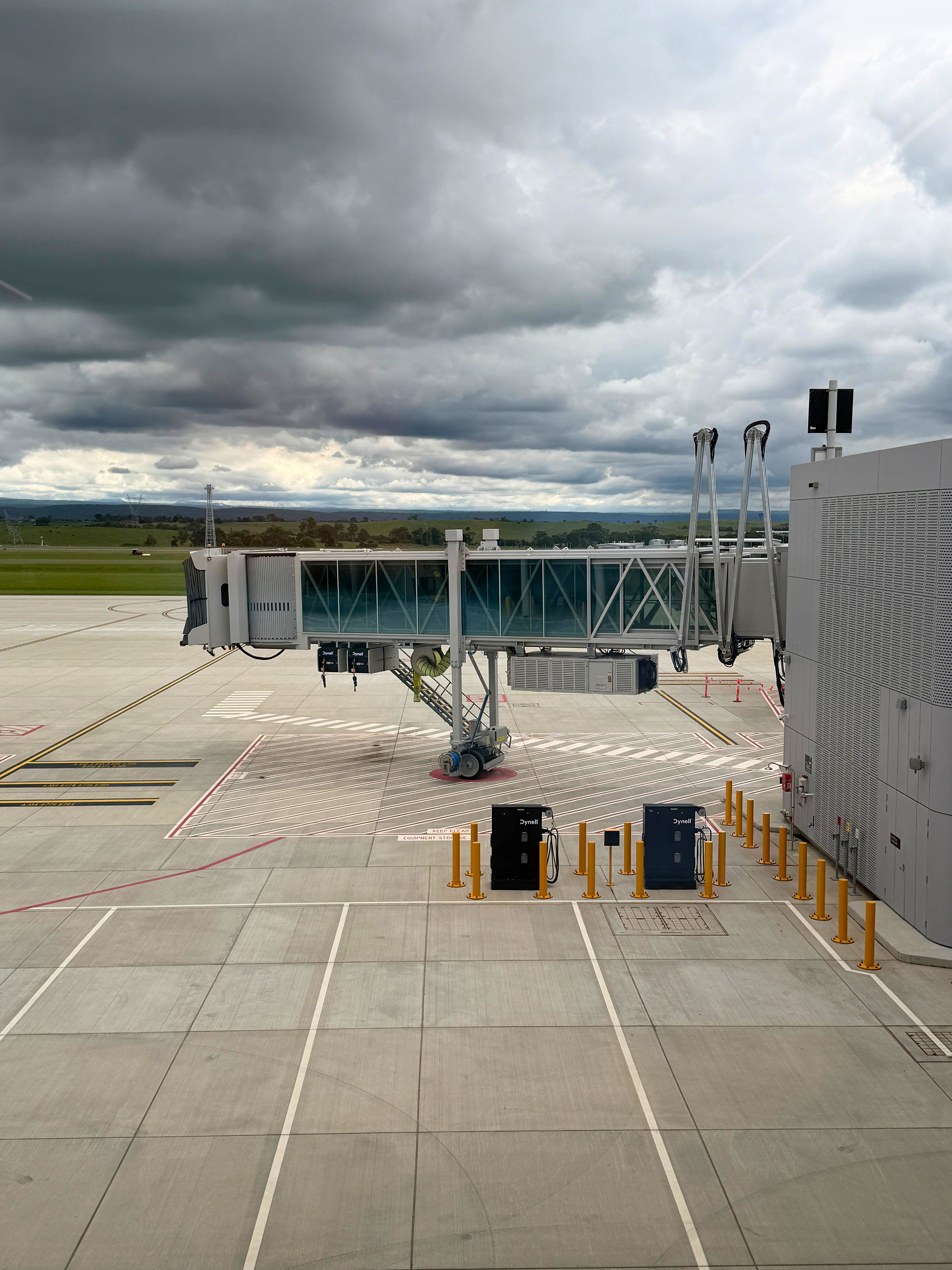 Western Sydney International (Nancy-Bird Walton) Airport tarmac