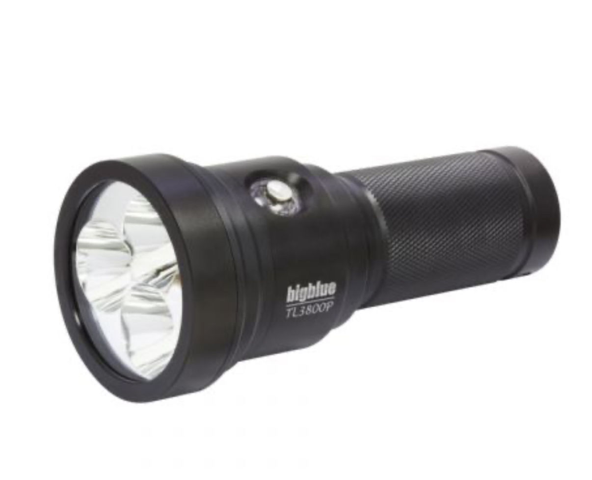 Bigblue TL3800P dive light / torch