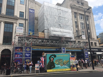 Dominion Theatre: Signage Installation