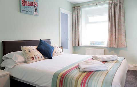 djones_min_y_mor_006 bedroom room 20.jpg