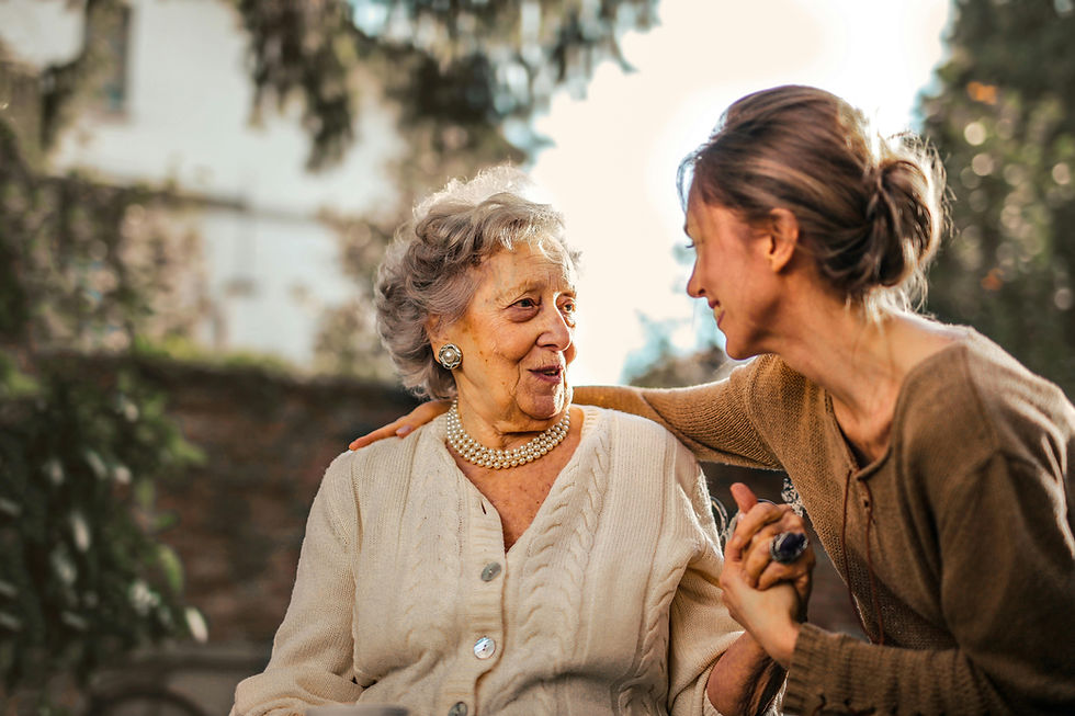 Living With Dementia: 5 Tips for Dementia Caregivers