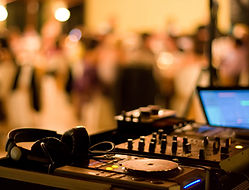 DJ Equipment hire | EventsOnWheels.com