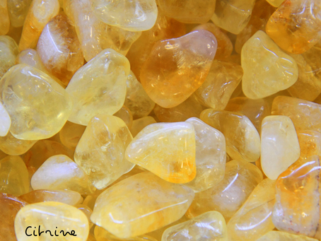 "Découvrez les Secrets de la Citrine : La Pierre qui Apporte Joie et Prospérité !"