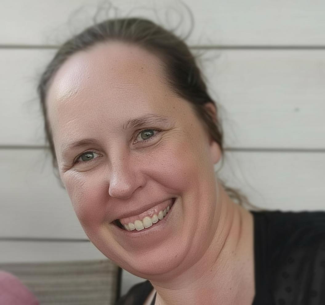 Writer: Debbie Russell