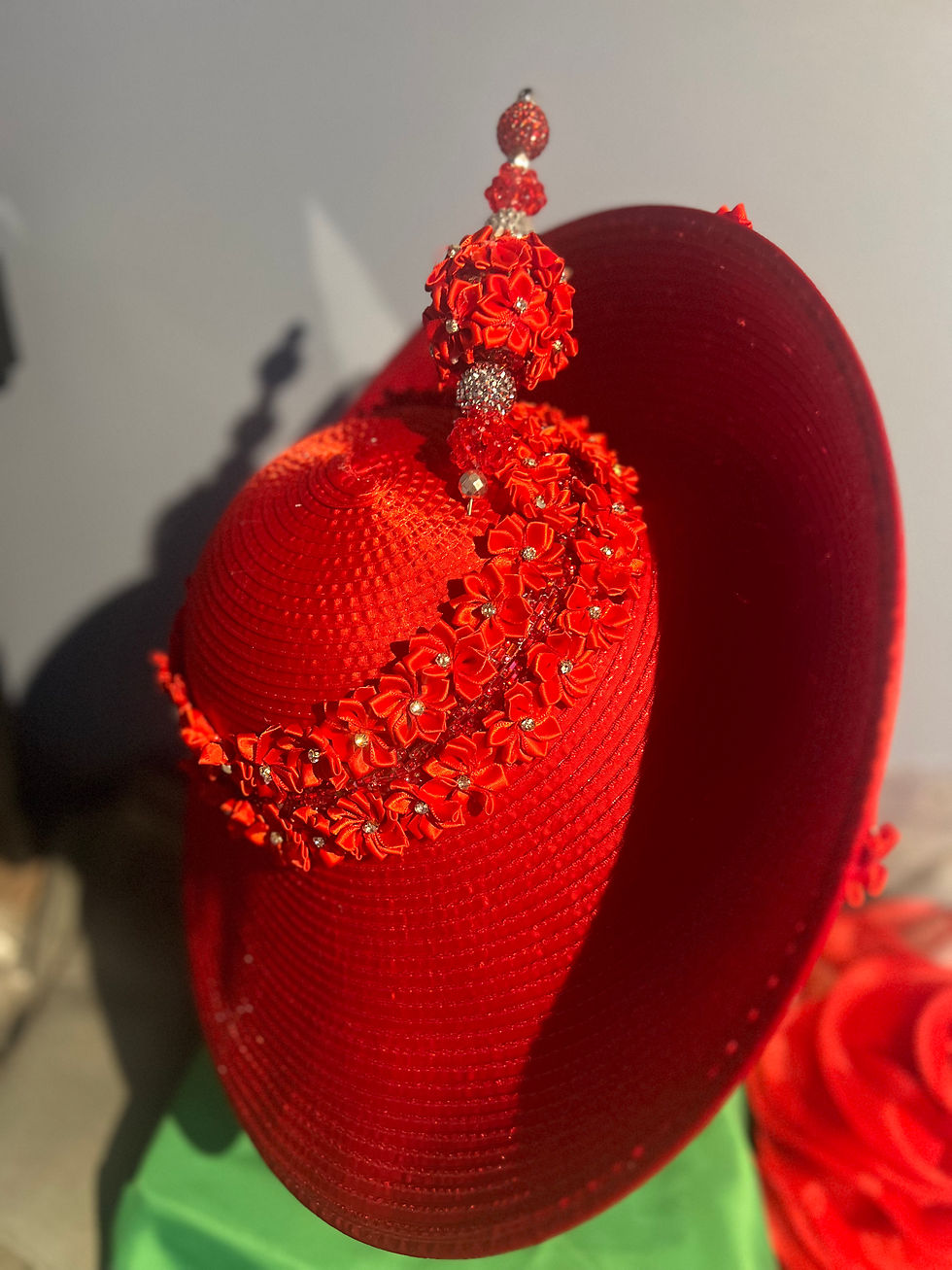 Thumbnail: Red Hat