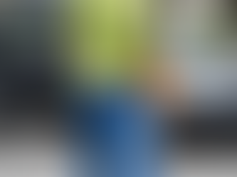 How to Wear Pistachio Green for Every Occasion