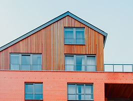 Unique Farmhouse + Balcony