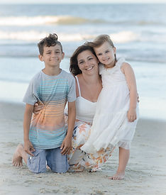 The Photographer Amanda Louise and her family