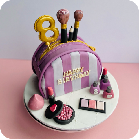 Fondant make up bag cake