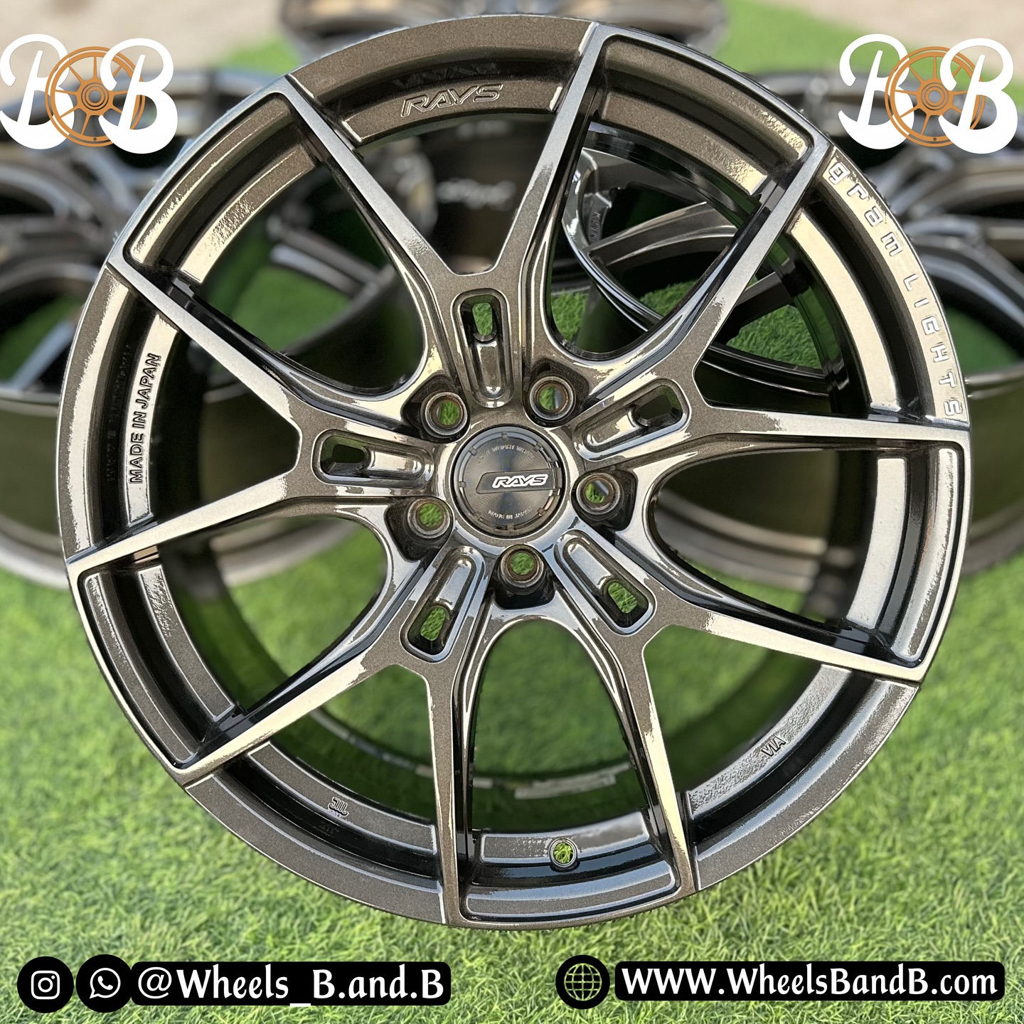 Shiny alloy wheels B and B with RAYS GL 57FXZ and text visible.