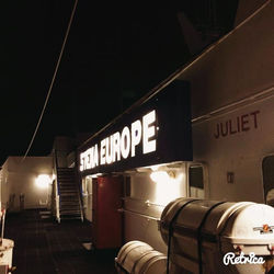 irgendwo auf dem dunklen Ozean.jpg.jpg