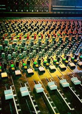 Laurence Loveless | Music Producer