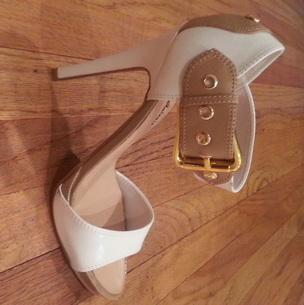 Thumbnail: GOLD/WHITE & TAN PUMP