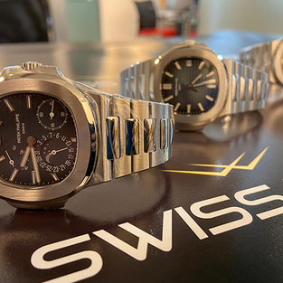 Patek Philippe Nautilus steel - 5712/1A-001 & 5711/1A-001