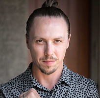 Kris Swaczyna - Headshot_edited.jpg