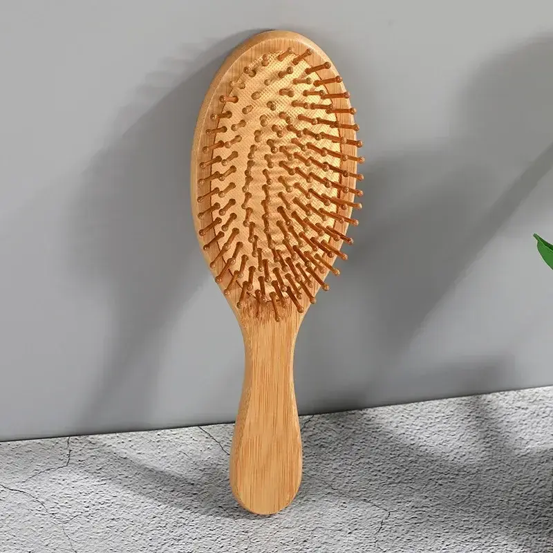 Thumbnail: Hair & Scalp Brush