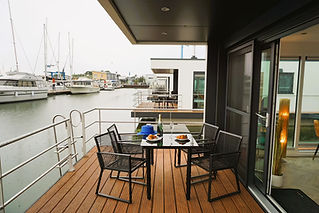 Floating house on water.jpg