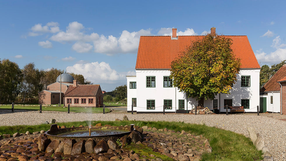 lars_gundersen_skarum_molle_folkeuniversitetscentret_06.jpg