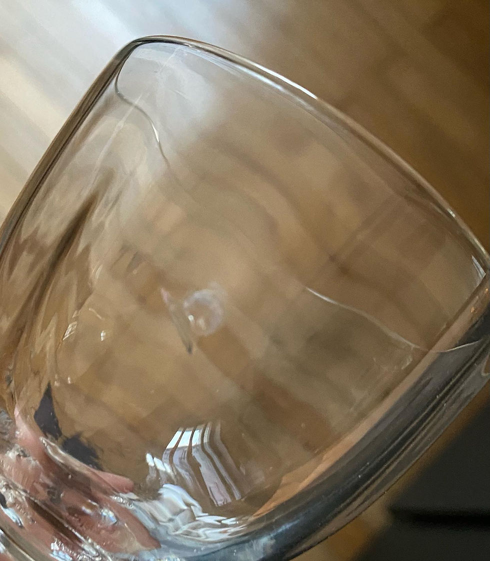 Miniature : Verres à pied facetté, simples et chics