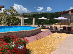 loggas hotel foundain