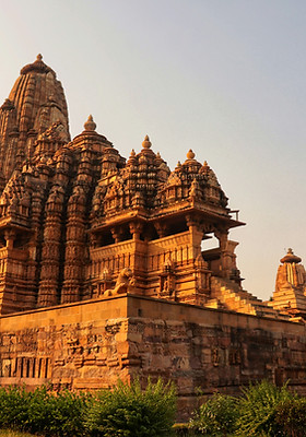 varun-pyasi-AZ4y6Bc3qeI-unsplash.jpg
