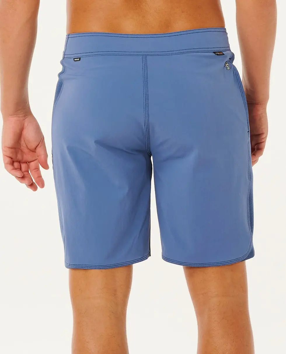 Thumbnail: RIP CURL MEN'S MIRAGE 3-2-ONE ULTIMATE 19" SURF BOARDSHORT