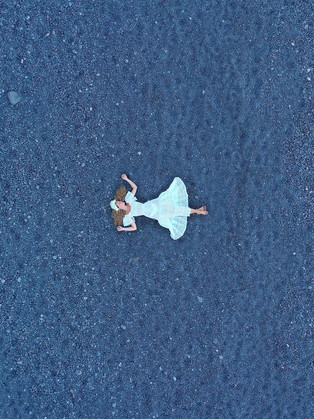 Creatività è allegria, l'arte secondo Amaranta Medri fotografa e video maker, creatrice di "La cler"