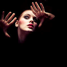 Dramatic Actress