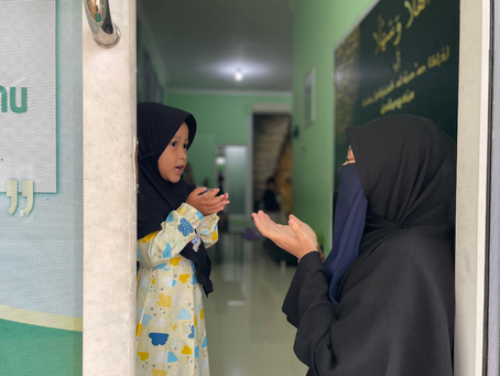 Pembiasaan SOP Masuk dan Keluar Rumah