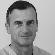 Bekim Saneja, Dentalhygieniker _edited.jpg