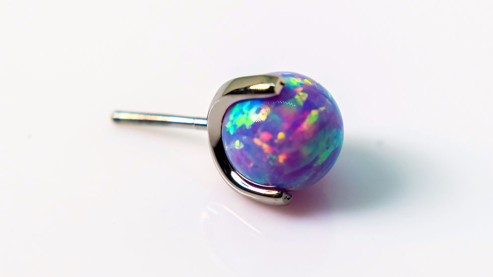 Thumbnail: Threadless Titanium 3 Claw Set with 4mm Synthetic Opal - Lavender 2