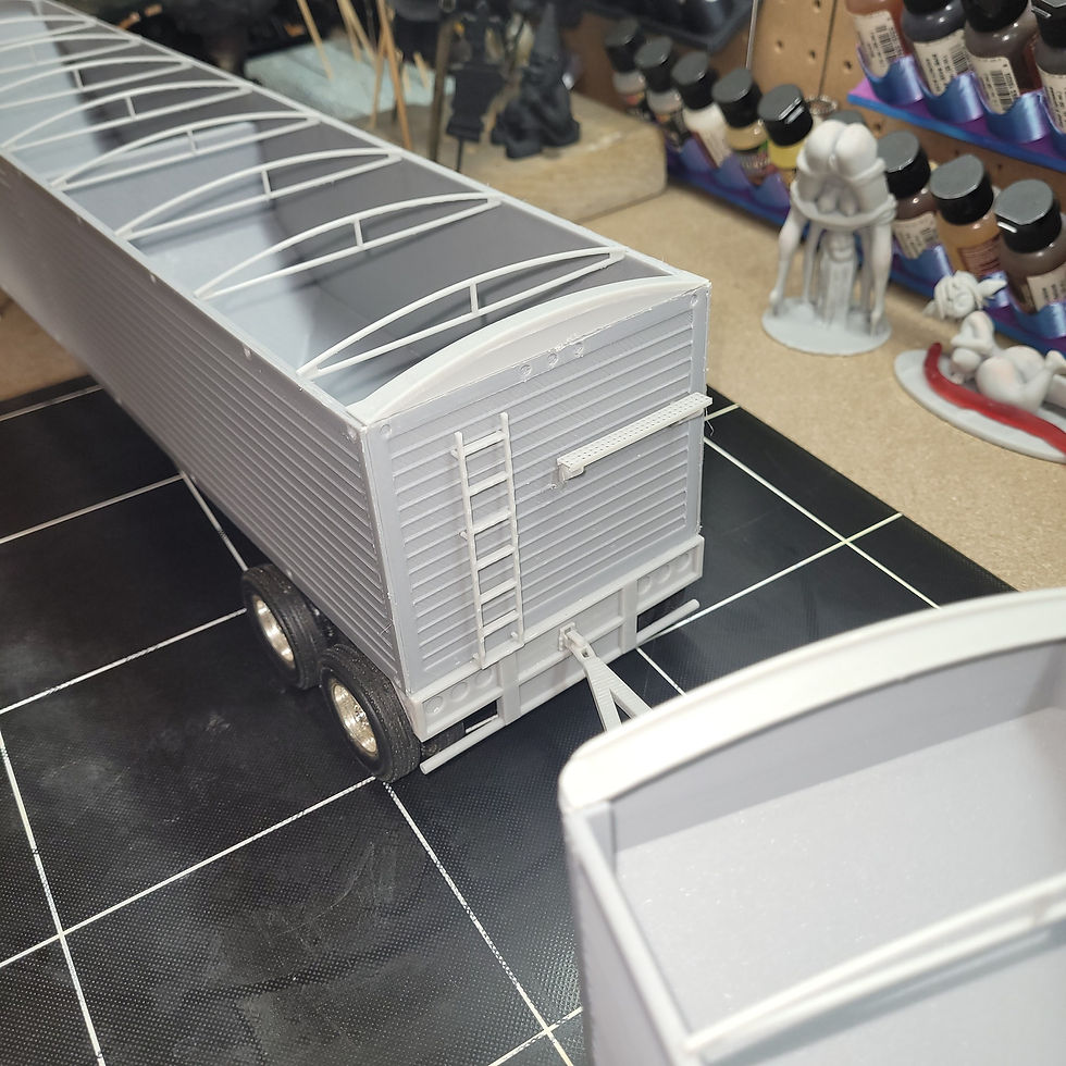 Thumbnail: 42FT Hopper/Grain trailer kit 1/24-1/25