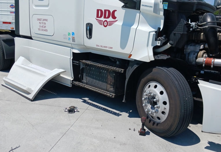 Semi truck engine diagnosis limp mode.