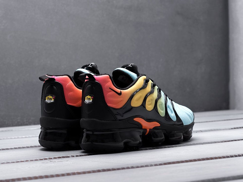 Миниатюра: Кроссовки Nike Air VaporMax Plus