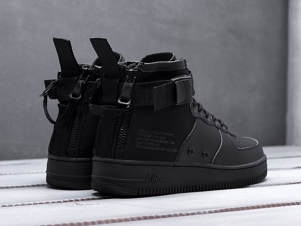 Миниатюра: Кроссовки Nike SF Air Force 1 Mid